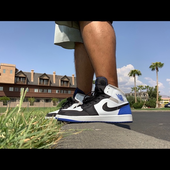 Meet your Posher, Kevin - Picture 1 of 1